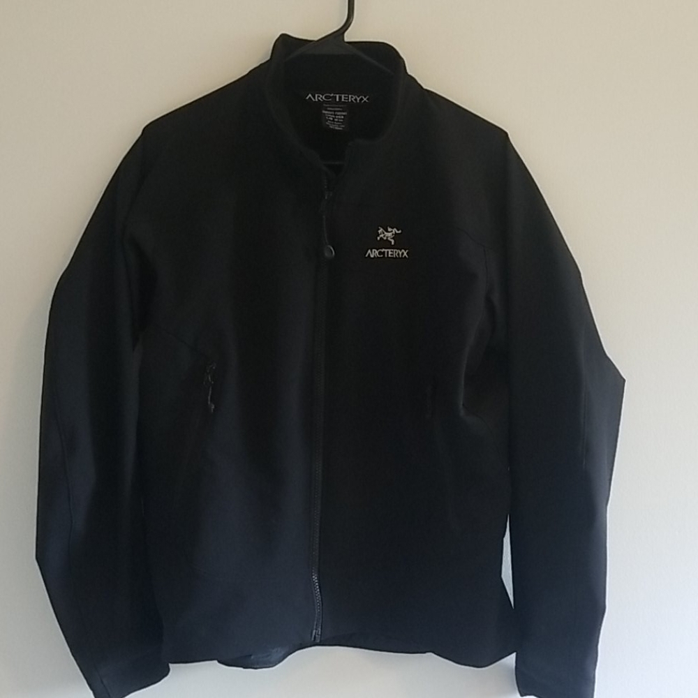 Arc'teryx Windstopper lightweight women's jacket